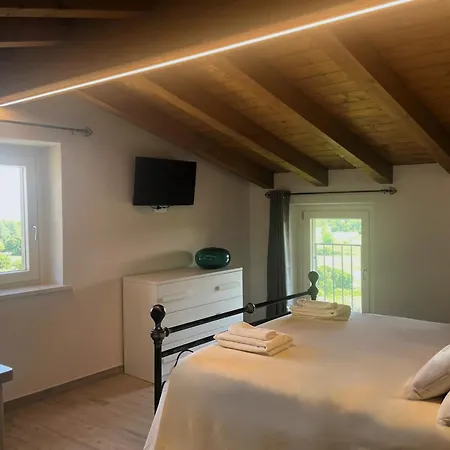 Апартаменты Borgo Alba Picedo