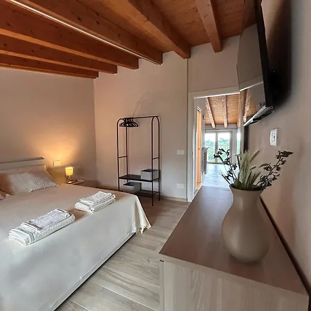 Апартаменты Borgo Alba Picedo